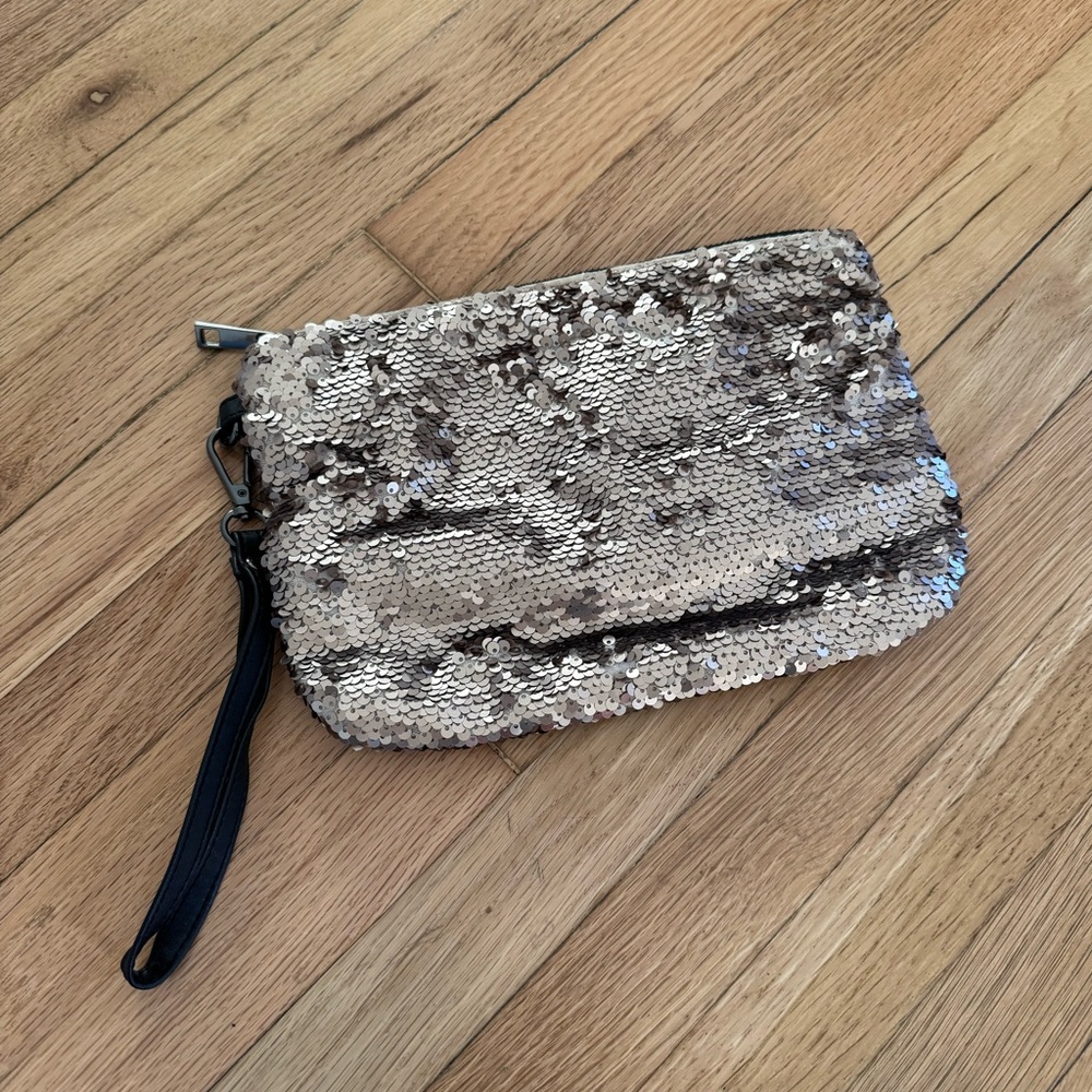 Merona Champagne Gold Sequin Wristlet Bag Purse